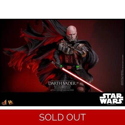 Hot Toys – Star Wars - 1/6th scale Darth Vader™ (Battle Damaged) Collectible Figure (Deluxe V